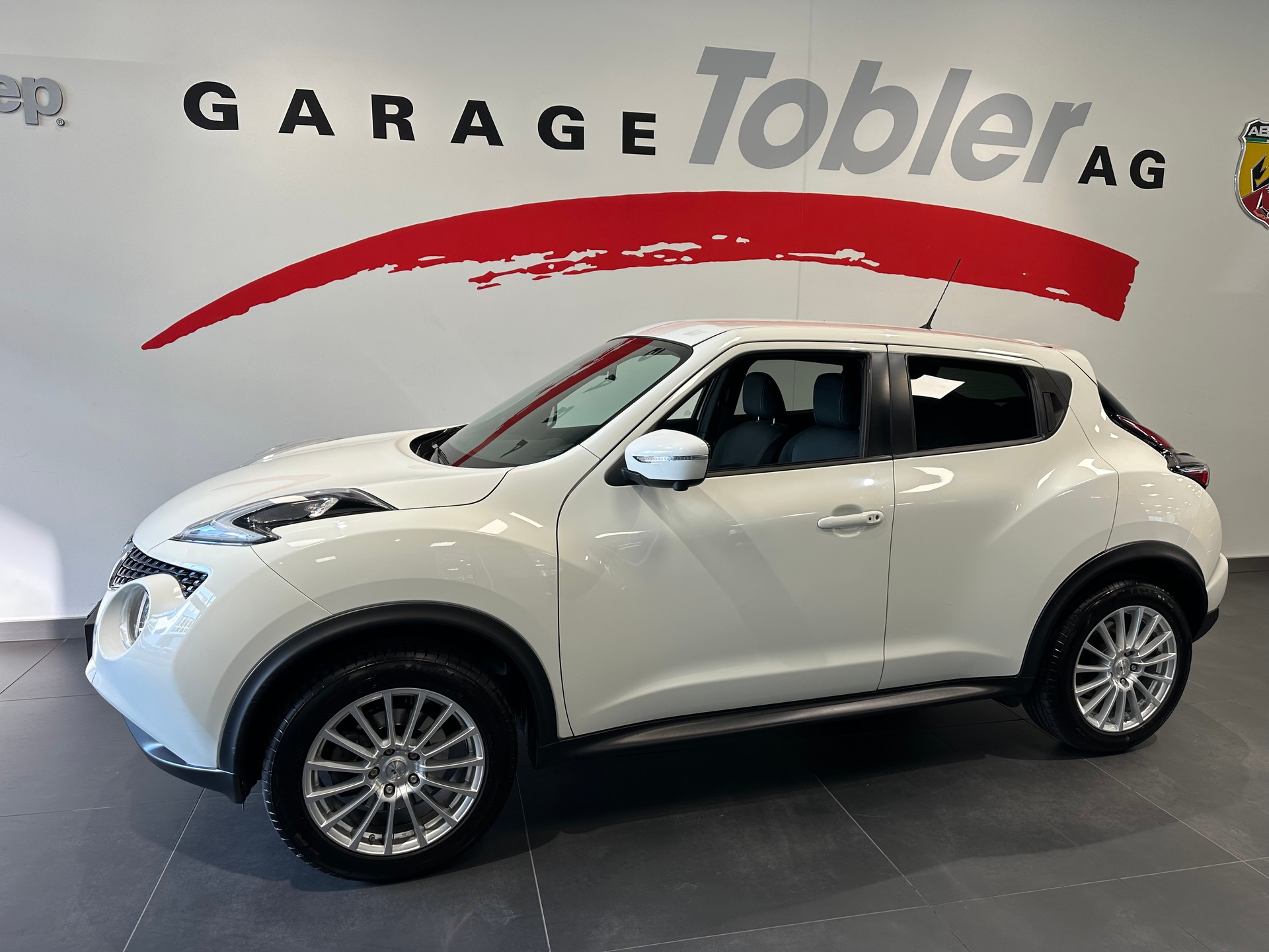 NISSAN Juke 1.6 DIG-T N-Connecta 4x4 Xtronic M-CVT-image-5