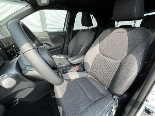TOYOTA Yaris Cross 1.5 Trend AWD-image-6