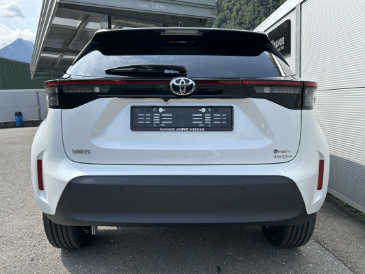 TOYOTA Yaris Cross 1.5 Trend AWD-image-4