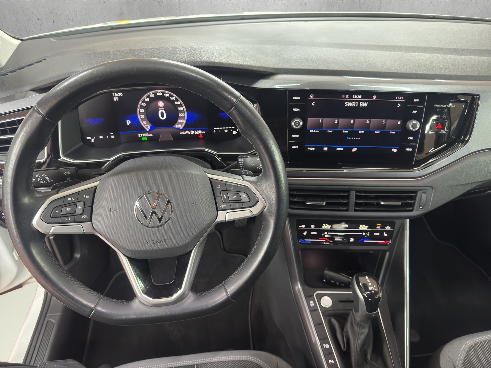 VW Polo 1.0 TSI Style DSG-image-8