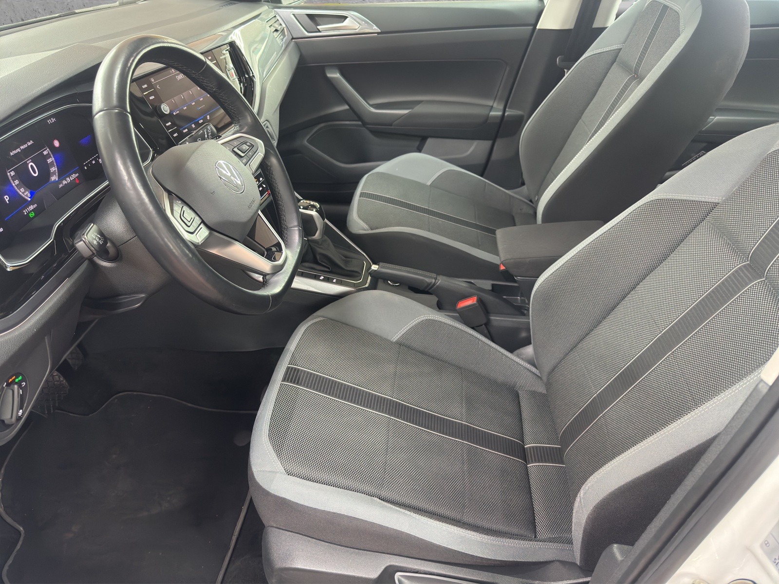 VW Polo 1.0 TSI Style DSG-image-6