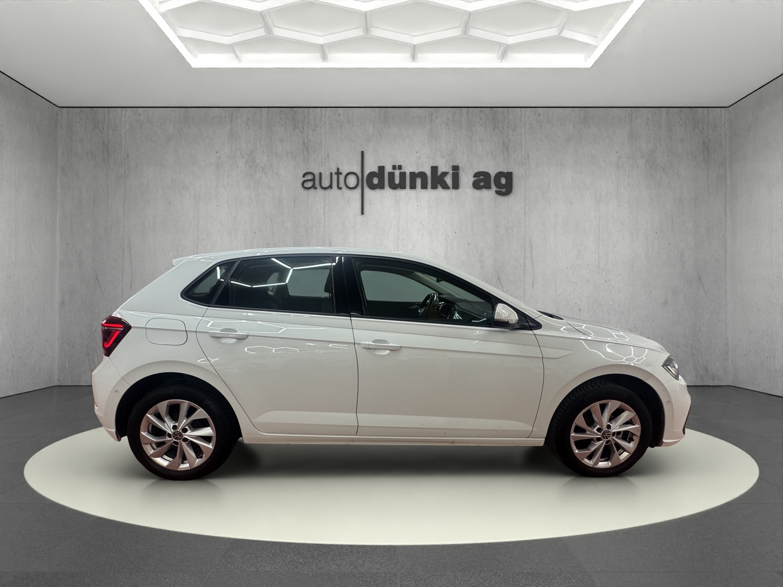 VW Polo 1.0 TSI Style DSG-image-4