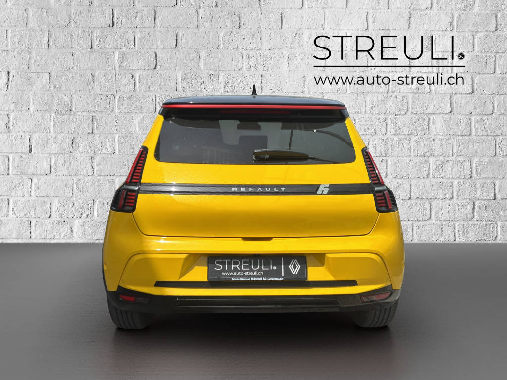 RENAULT R5 E-Tech Comfort Range iconic-image-4