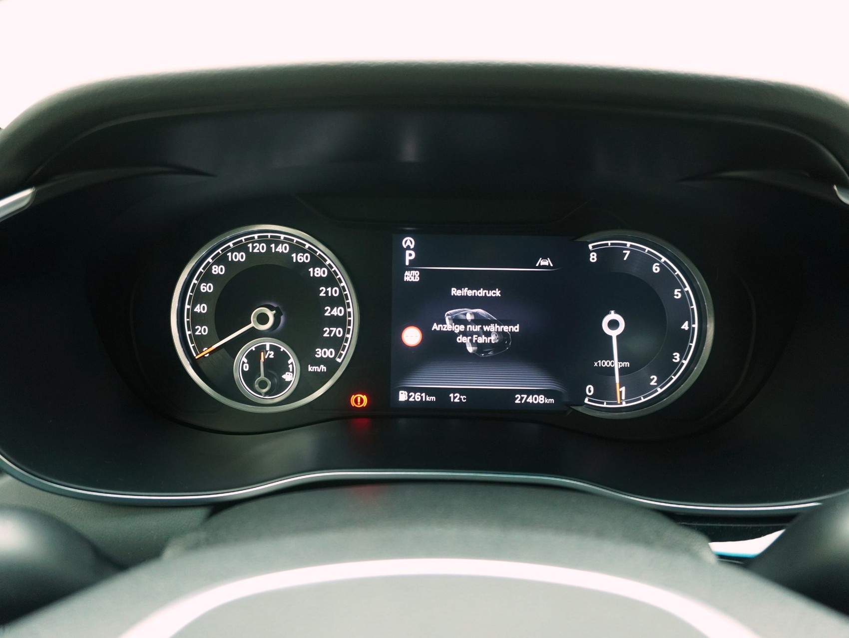 GENESIS G70 Shooting Brake 2.0T Sport AWD-image-15