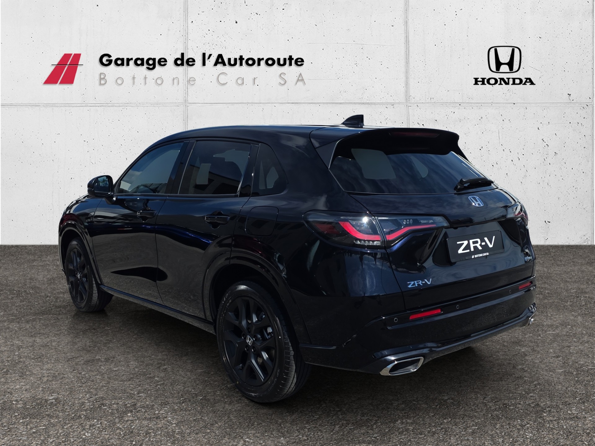 HONDA ZR-V 2.0 i-MMD Sport-showroom-element-2