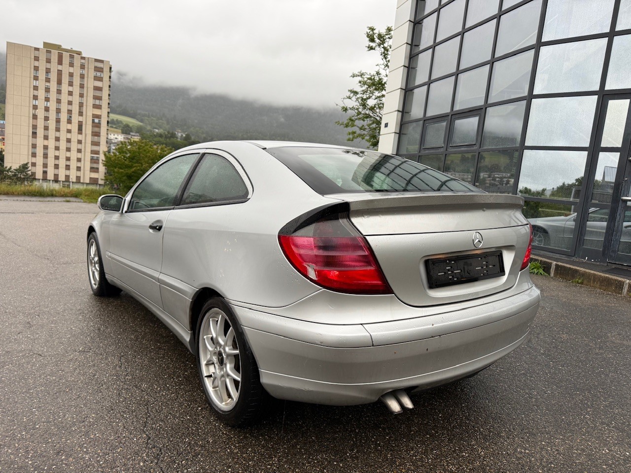 MERCEDES-BENZ C 220 CDI-image-4