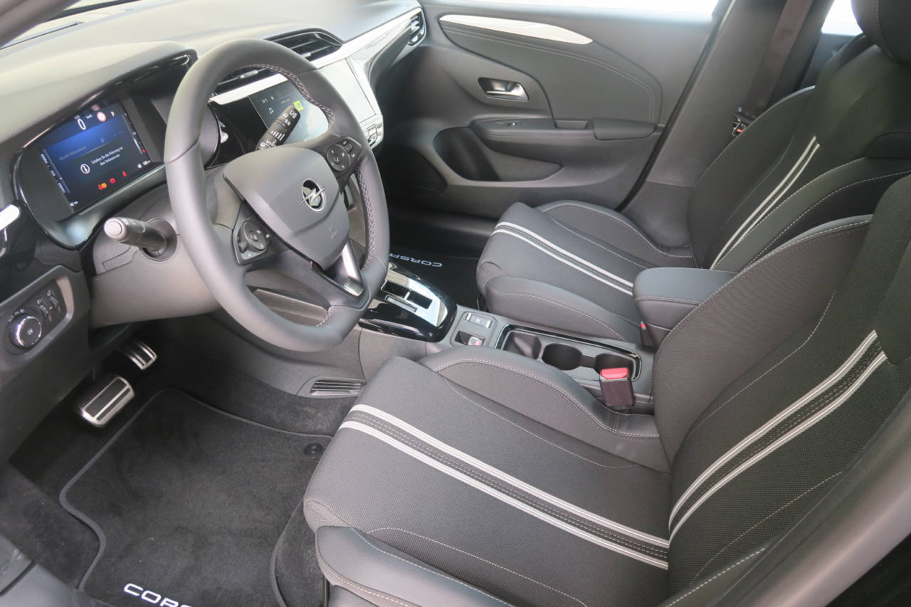 OPEL Corsa 1.2 T Hybrid Viva-showroom-element-3