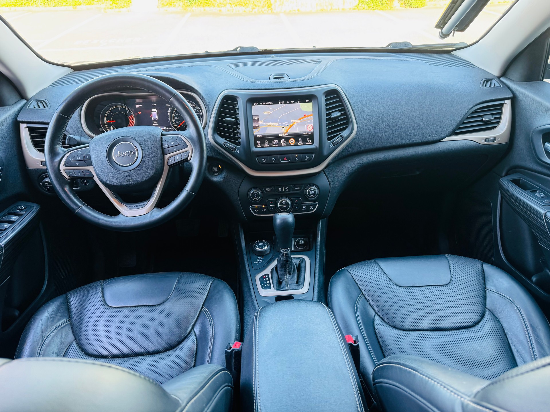 JEEP Cherokee 2.2TD Limited AWD 9ATX-image-2