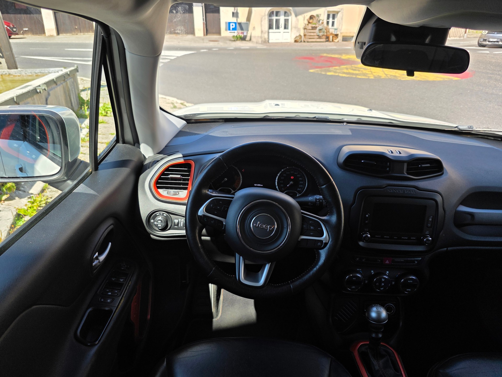 JEEP Renegade 1.6 CRD Limited-image-7