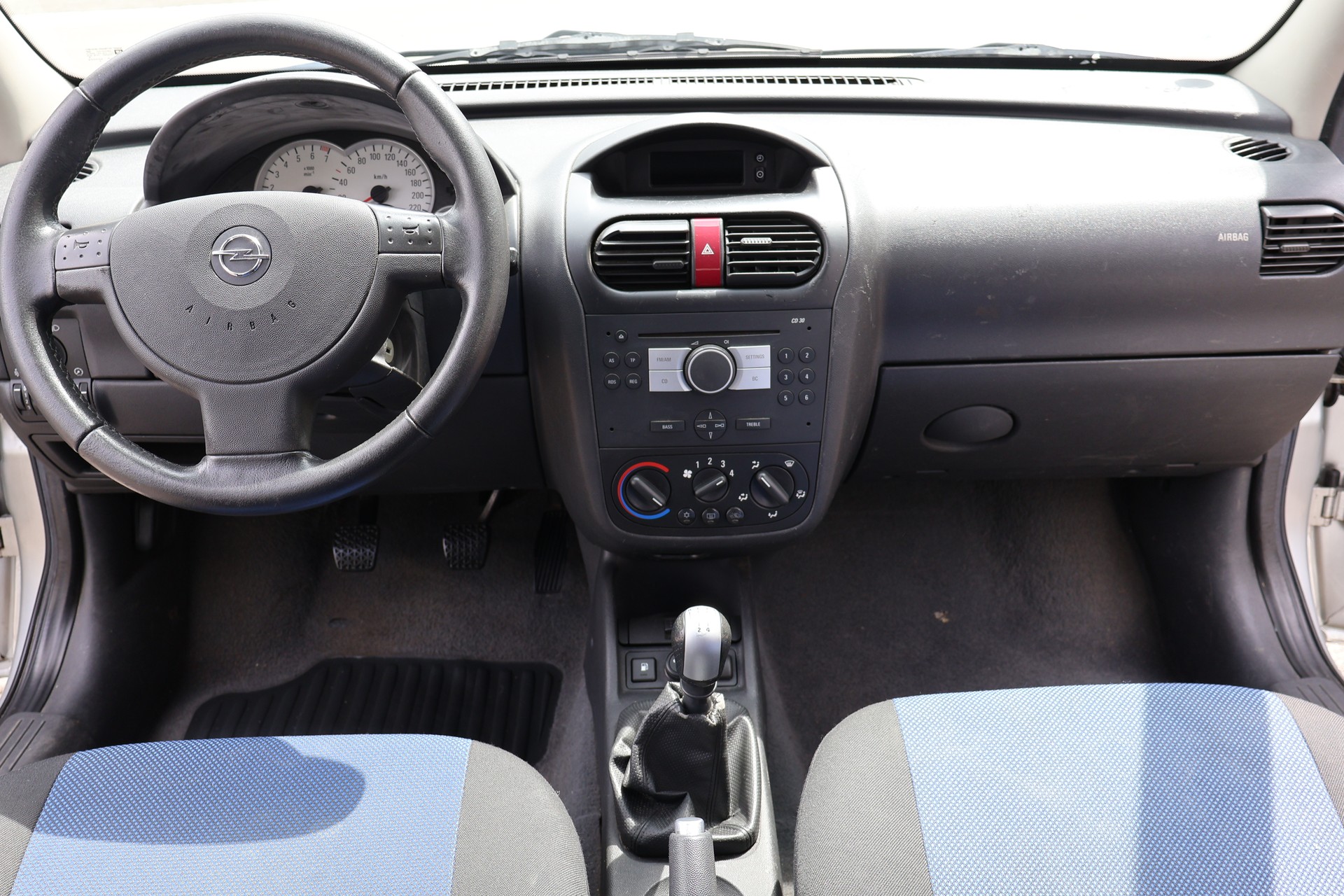 OPEL Combo 1.6 CNG Enjoy-image-12