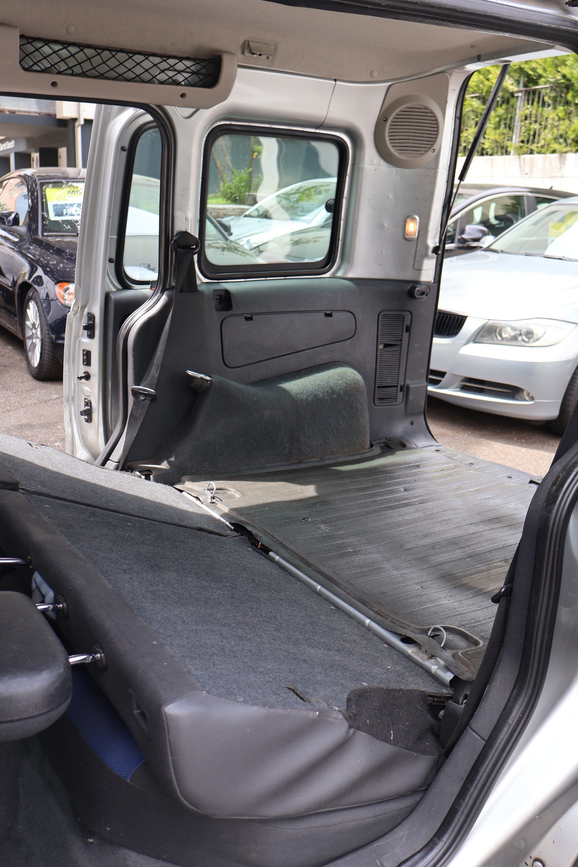 OPEL Combo 1.6 CNG Enjoy-image-11