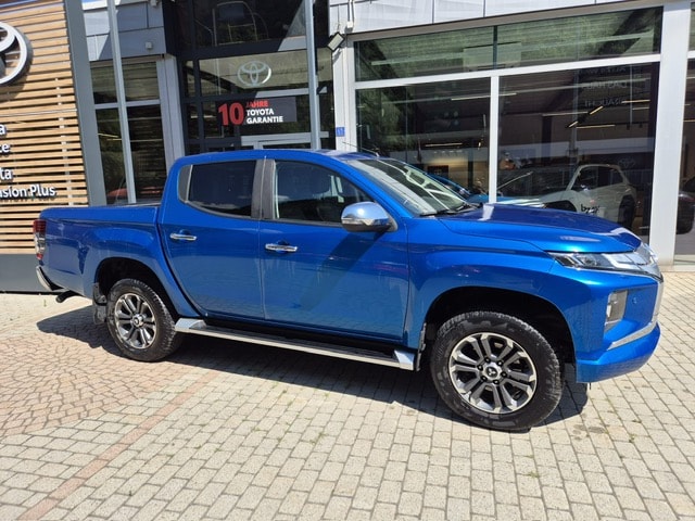 MITSUBISHI L 200 2.2 Diamond Double Cab Automat-showroom-element-1