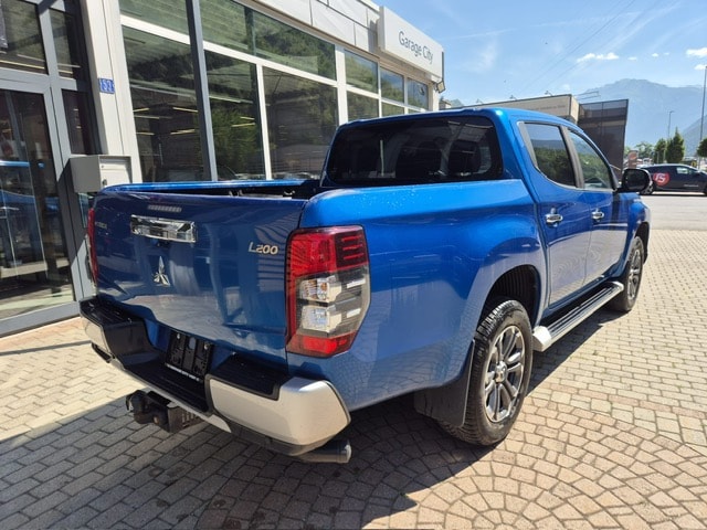 MITSUBISHI L 200 2.2 Diamond Double Cab Automat-showroom-element-3