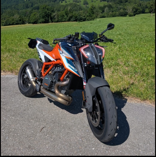 KTM 1290 Super Duke RR-image-2