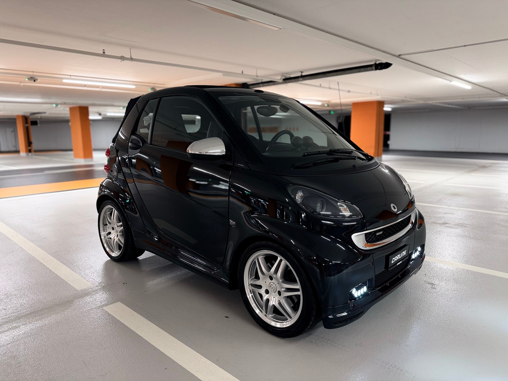 SMART fortwo Brabus Xclusive softouch-showroom-element-2