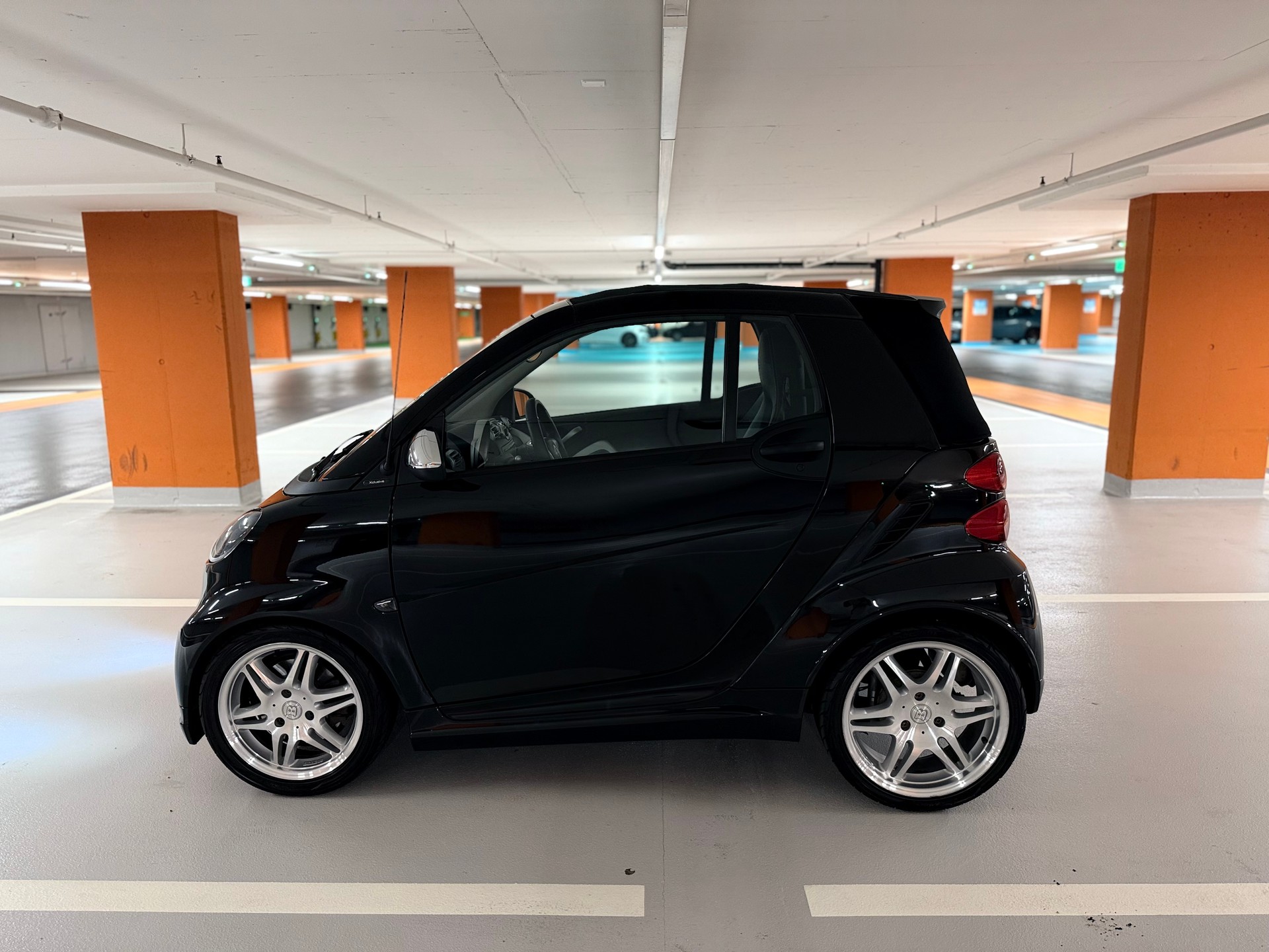 SMART fortwo Brabus Xclusive softouch-image-7