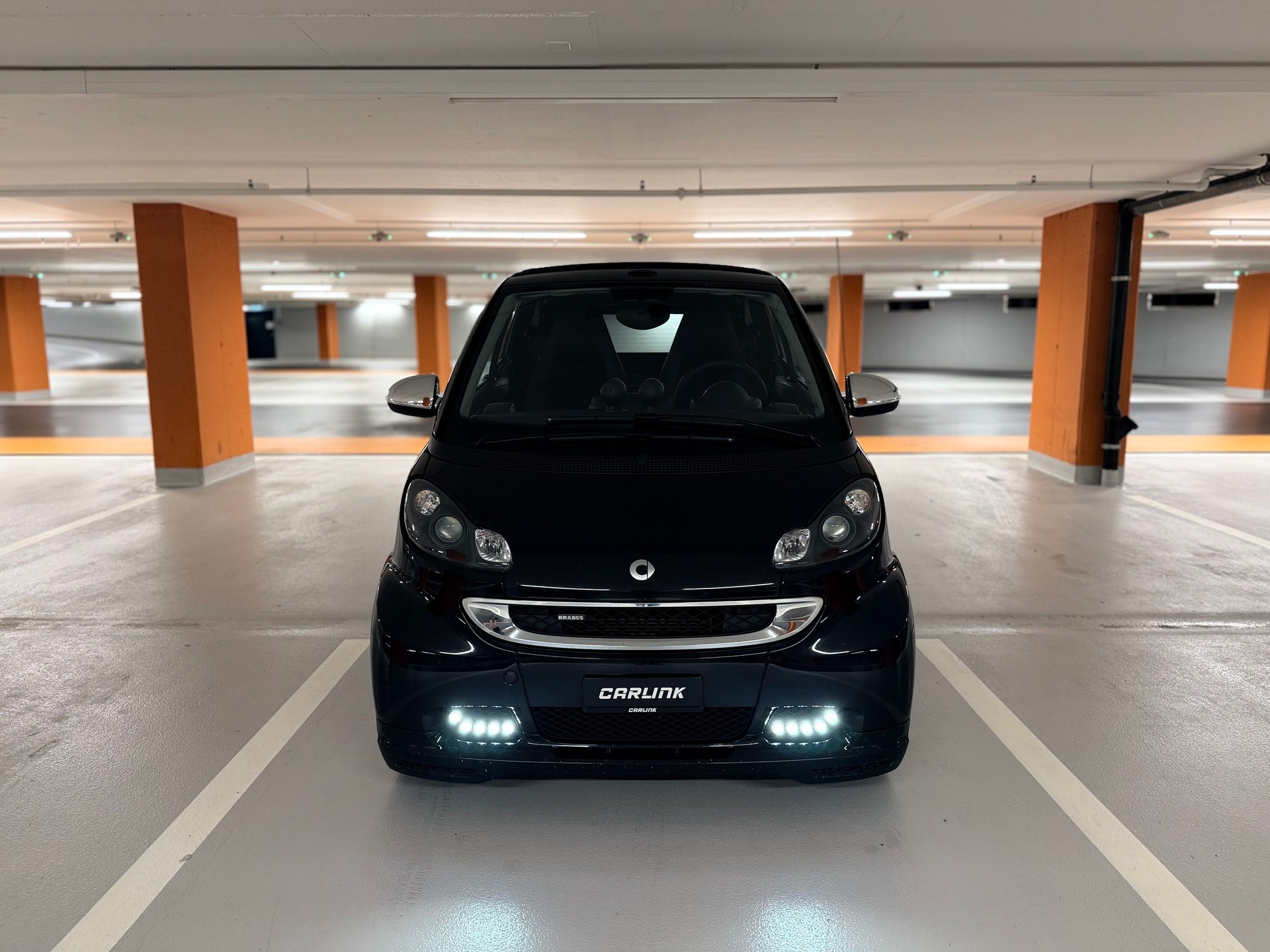 SMART fortwo Brabus Xclusive softouch-showroom-element-1