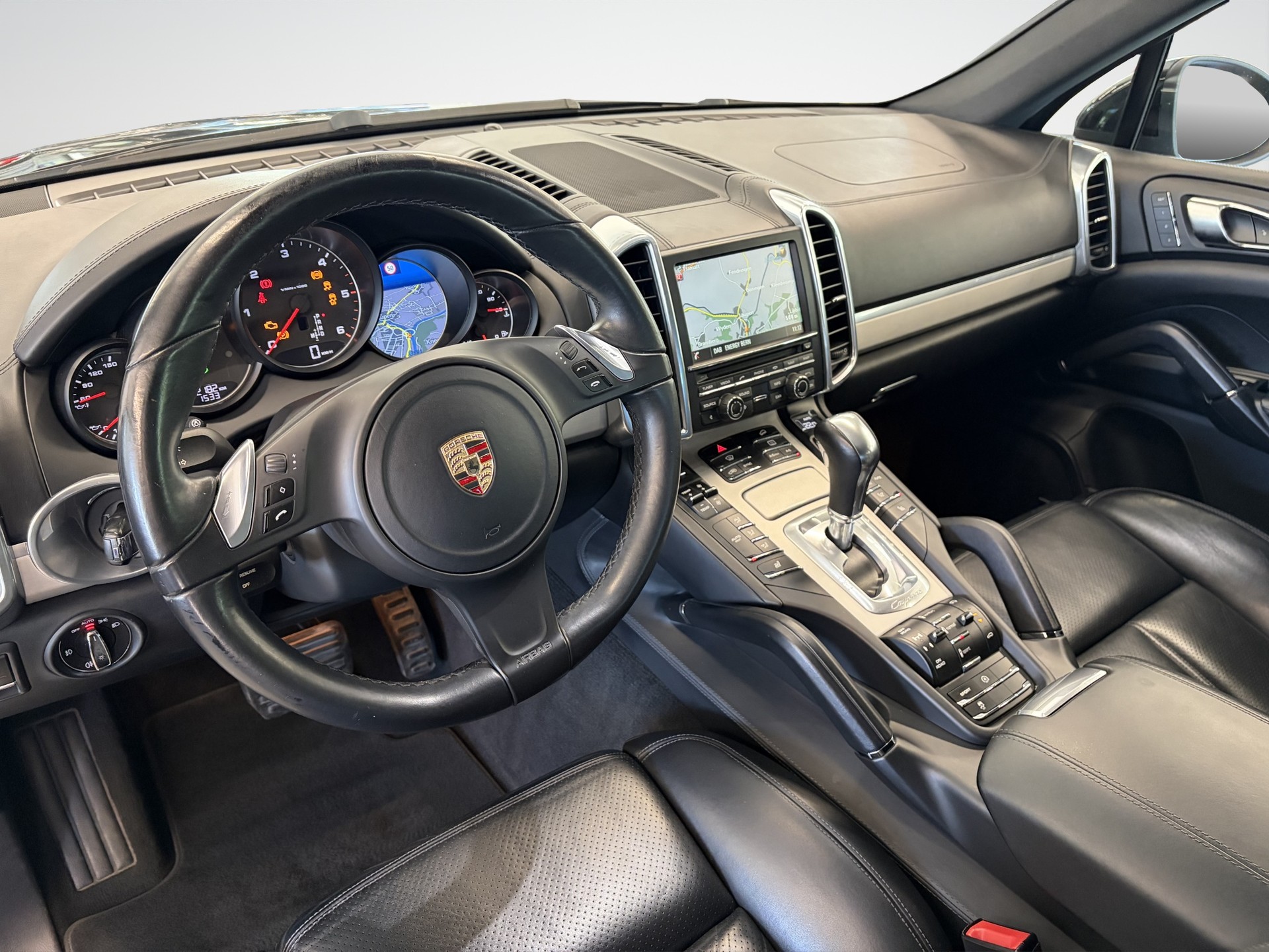PORSCHE Cayenne Diesel-image-9