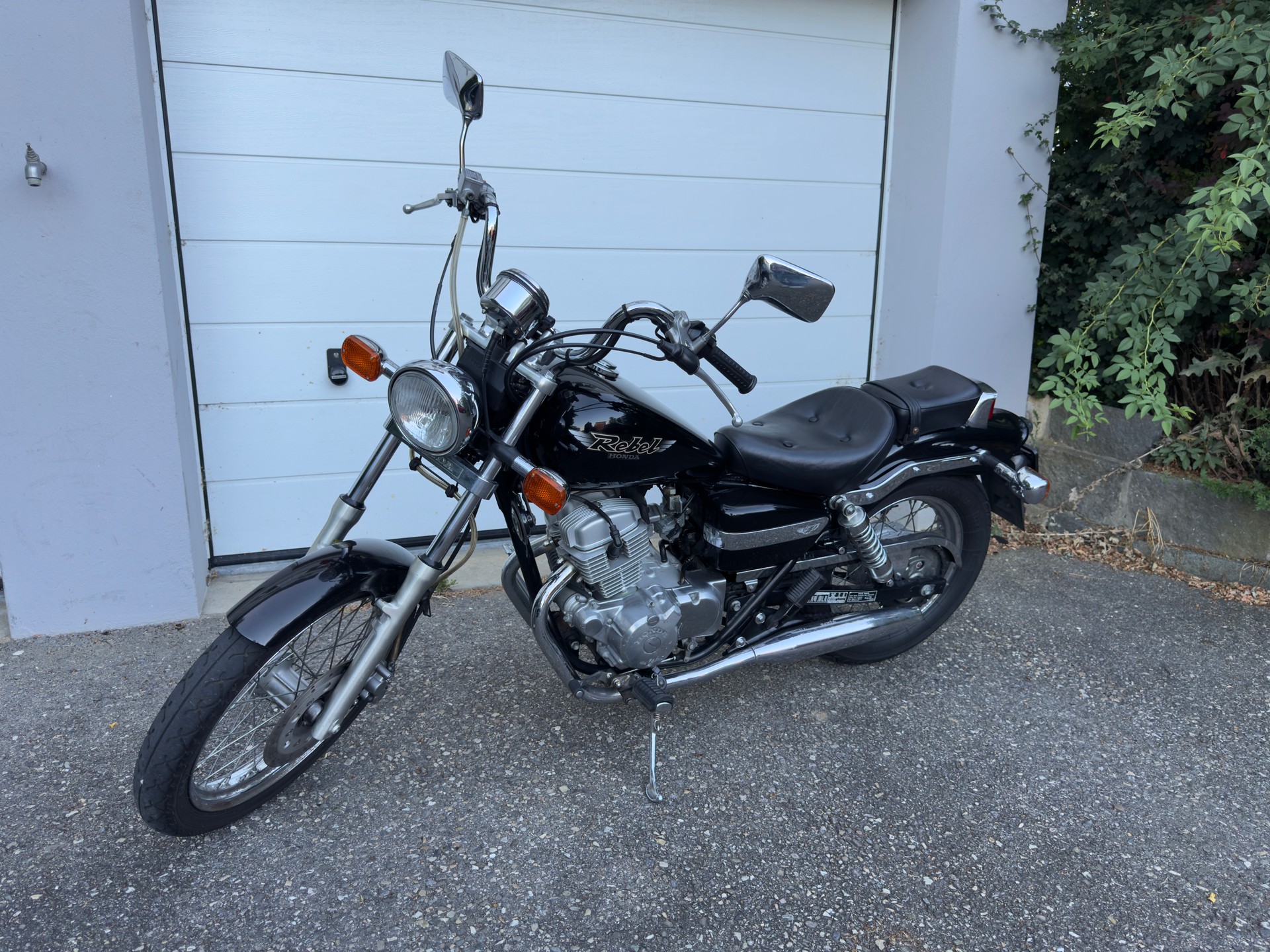 HONDA CA 125 Rebel-image-0