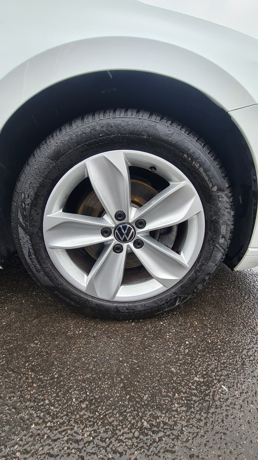 VW Passat 2.0 TDI BMT Business DSG ** Alcantara-Leder ** Gr-Navi ** RF-Kamera ** Abstandsregelsysteme ** Sitzheizung ** Ab MFK **-image-15
