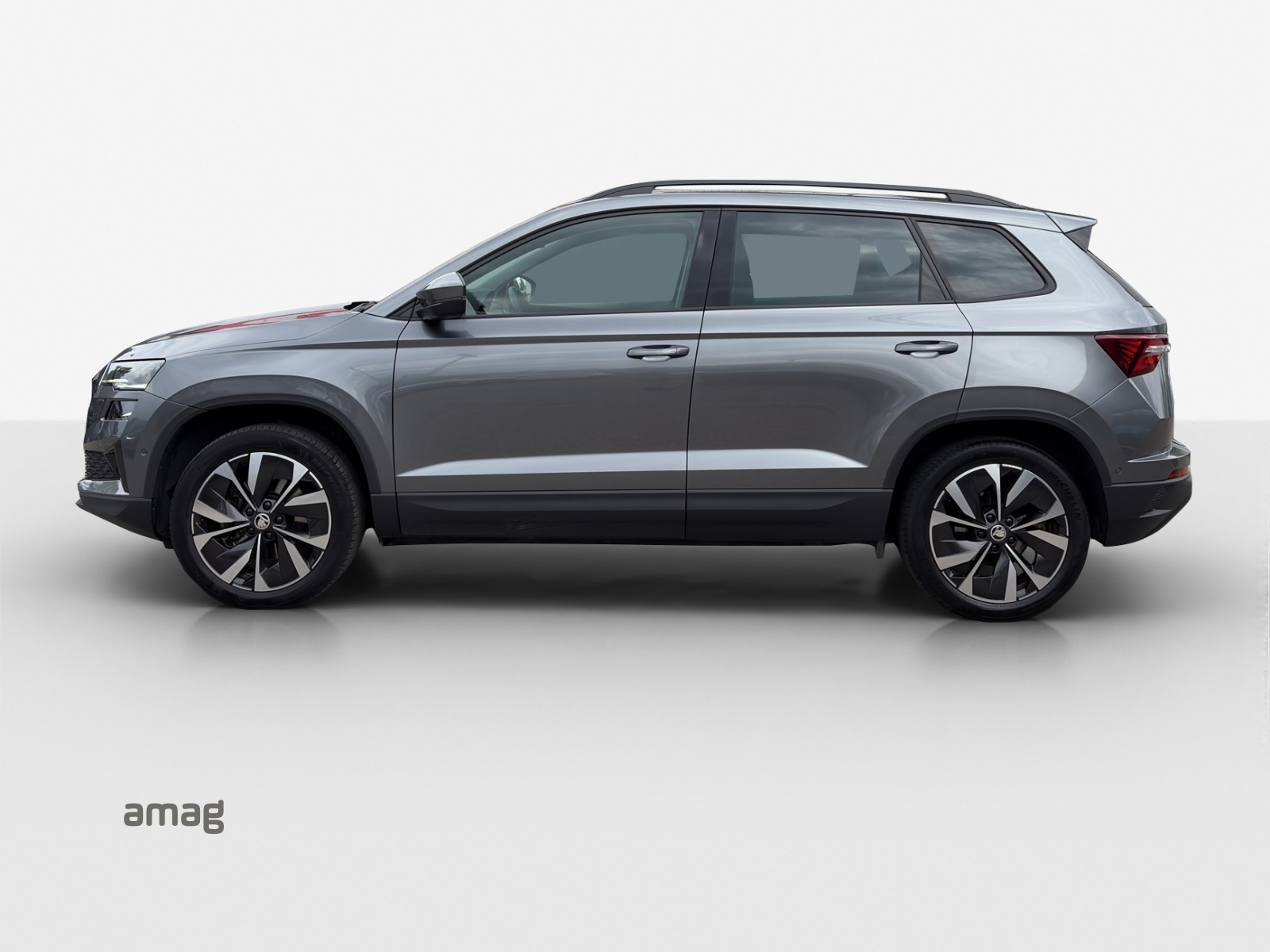 SKODA Karoq 1.5 TSI Style DSG-showroom-element-1