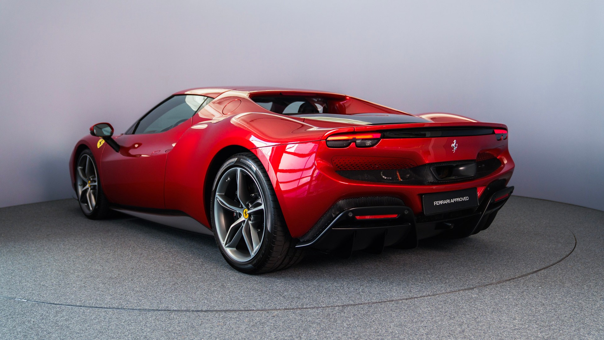 FERRARI 296 GTB-showroom-element-1