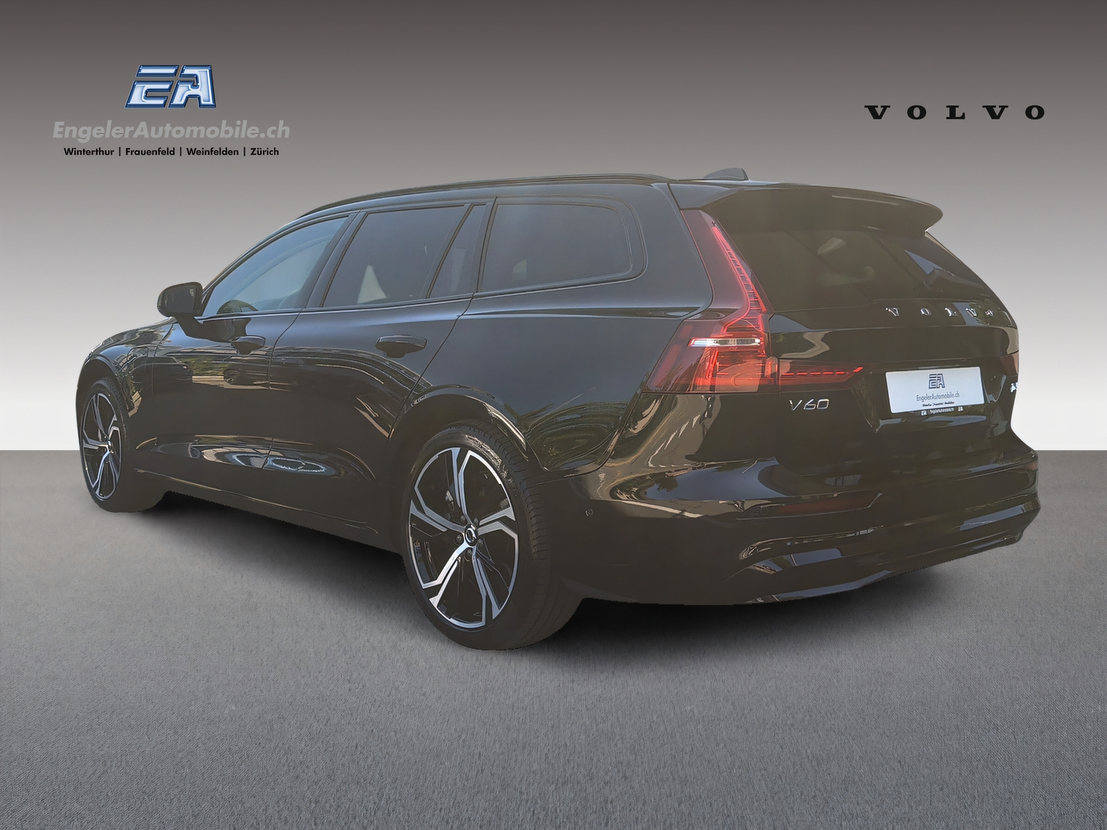 VOLVO V60 2.0 T6 TE Plus Dark eAWD-showroom-element-3