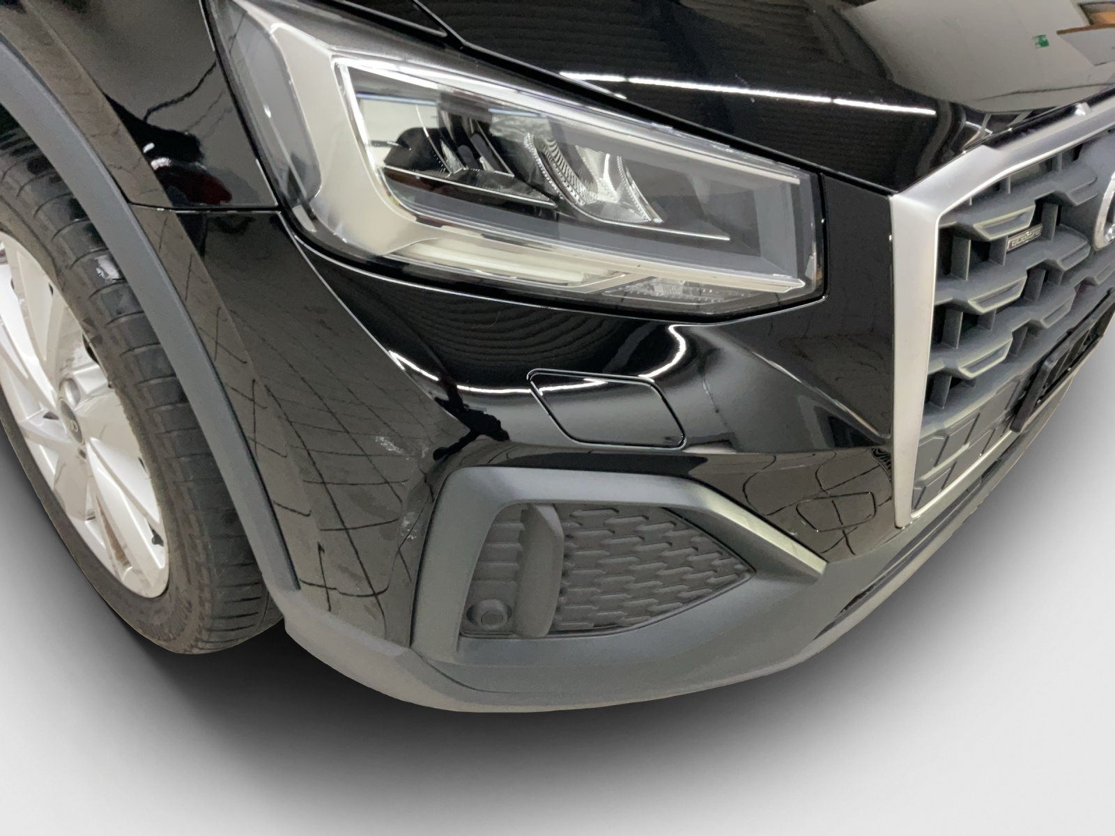 AUDI Q2 40 TFSI Attraction quattro S-tronic-image-15