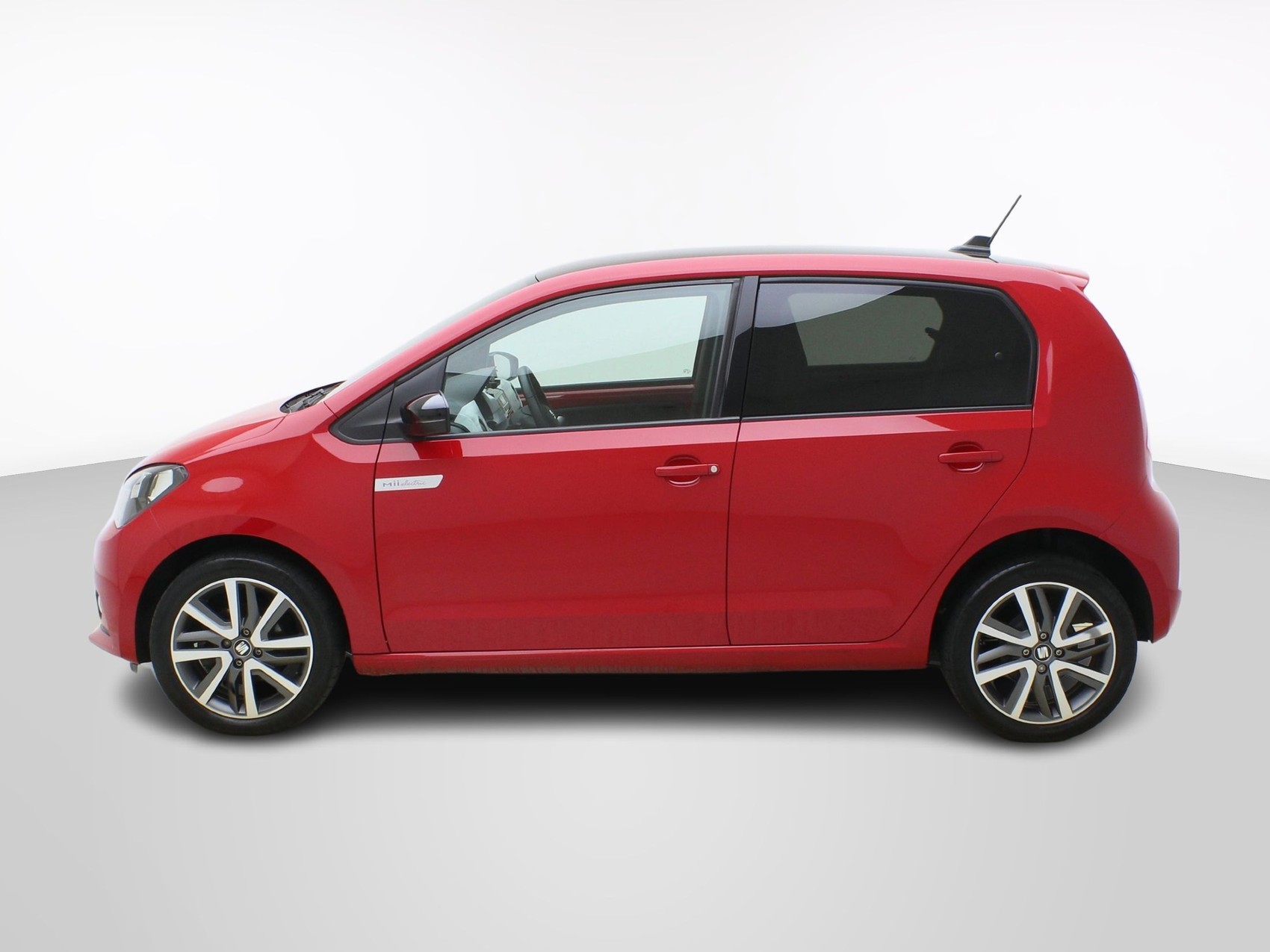 SEAT Mii electric Plus-showroom-element-2