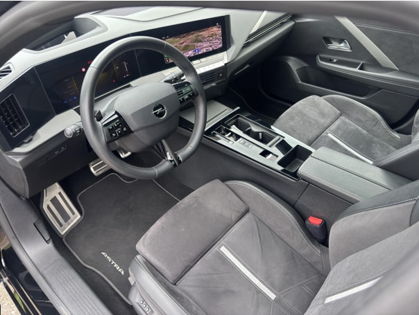 OPEL Astra Sports Tourer 1.6 T PHEV 225 GSe-image-9