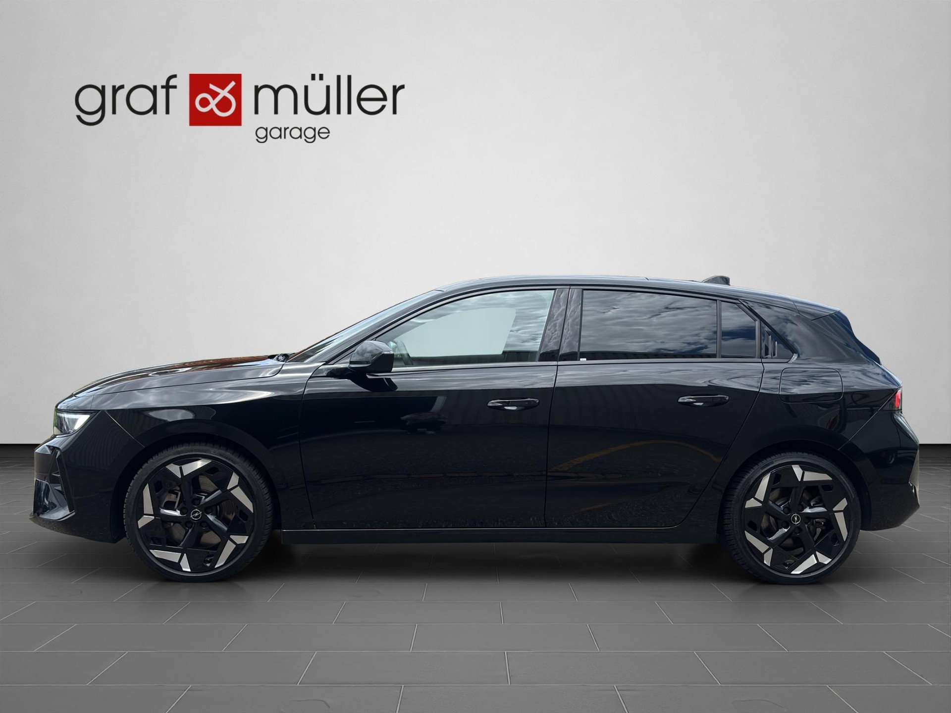 OPEL Astra Sports Tourer 1.6 T PHEV 225 GSe-showroom-element-1