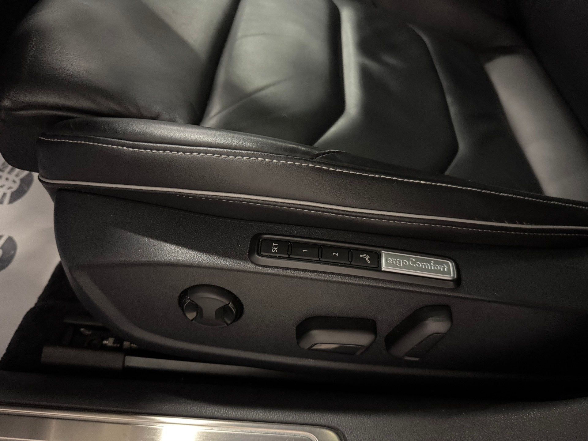 VW Arteon 2.0 TSI BMT Elegance 4Motion DSG-image-19