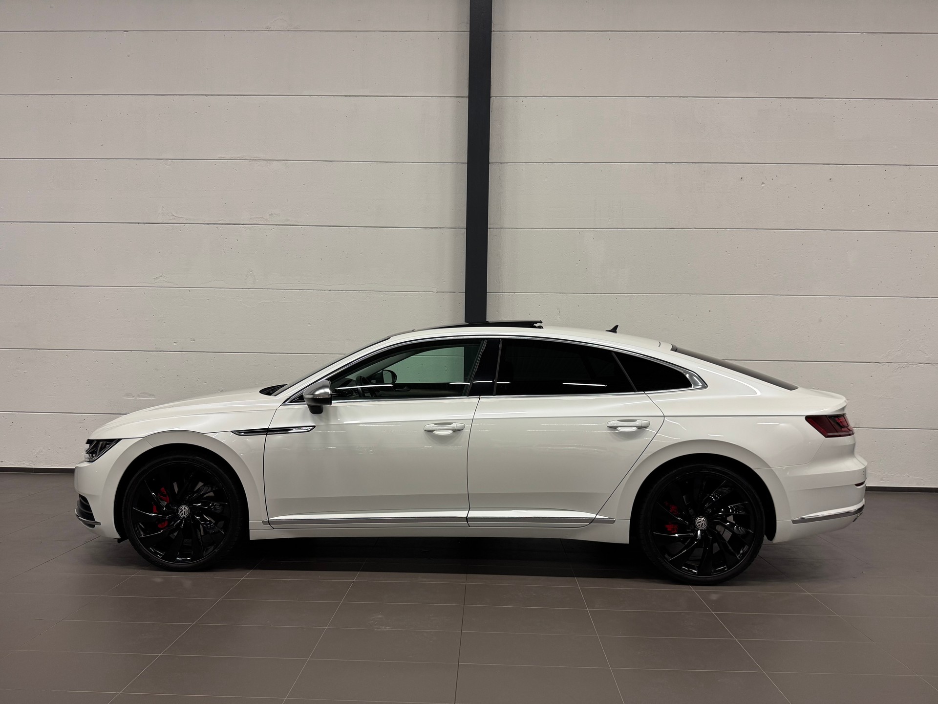 VW Arteon 2.0 TSI BMT Elegance 4Motion DSG-image-8