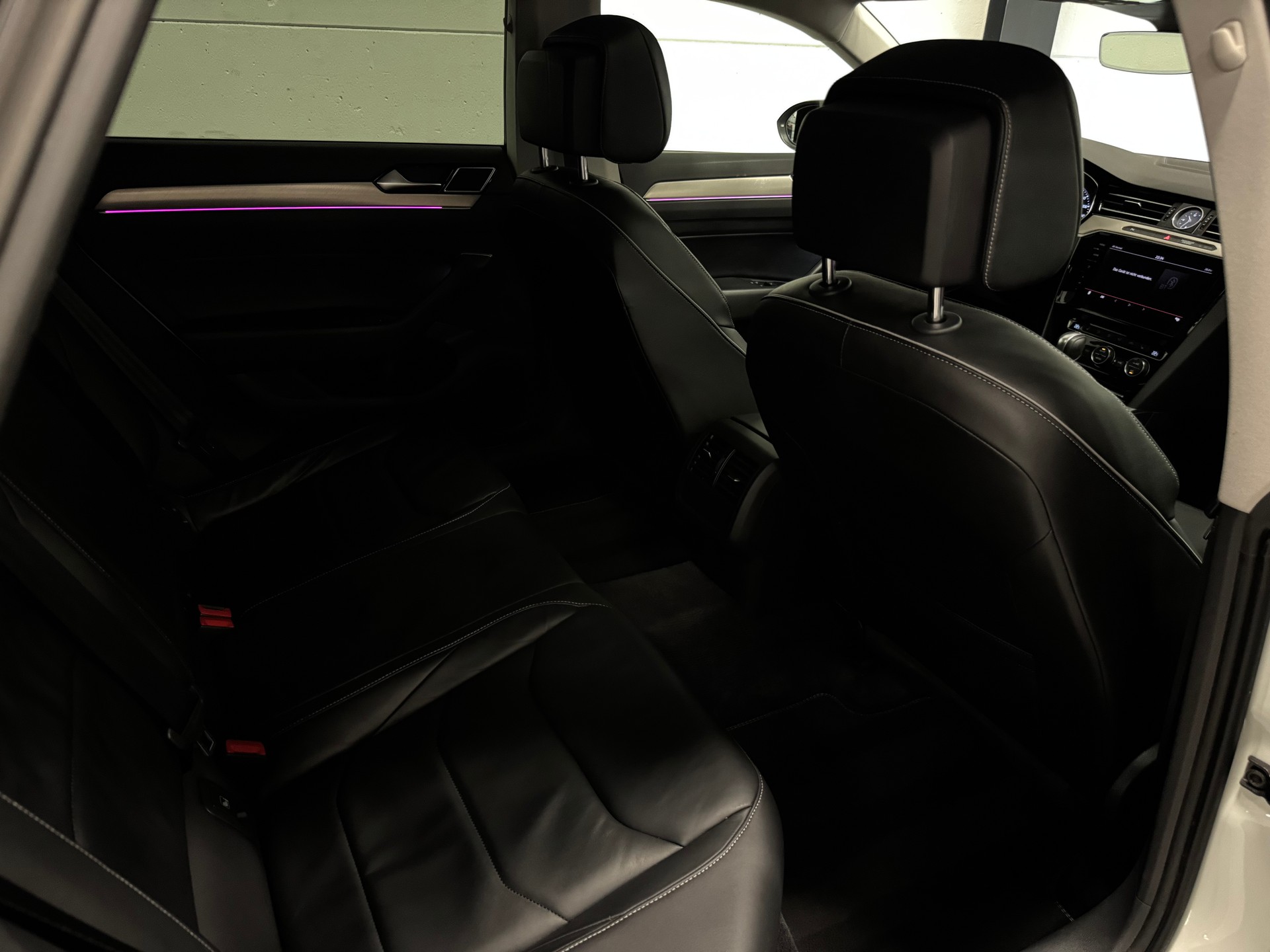 VW Arteon 2.0 TSI BMT Elegance 4Motion DSG-image-23