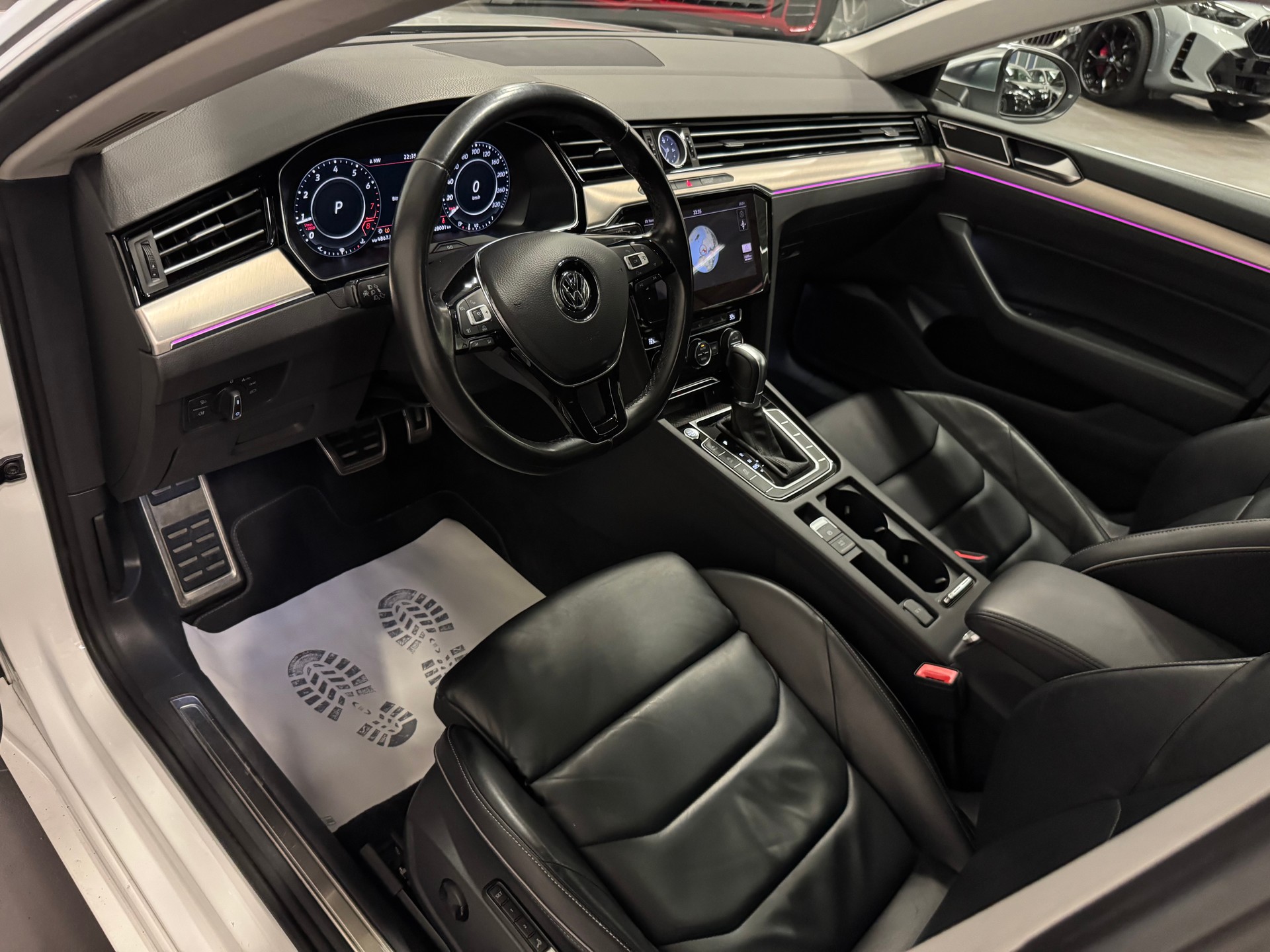 VW Arteon 2.0 TSI BMT Elegance 4Motion DSG-image-16