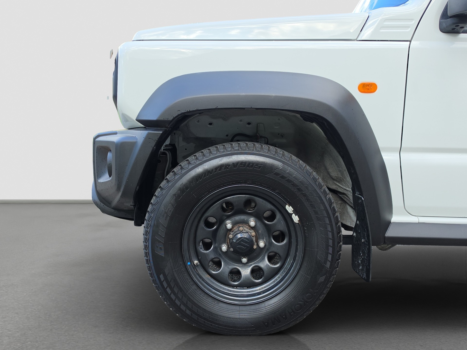 SUZUKI Jimny 1.5 Compact+ 4x4-image-16