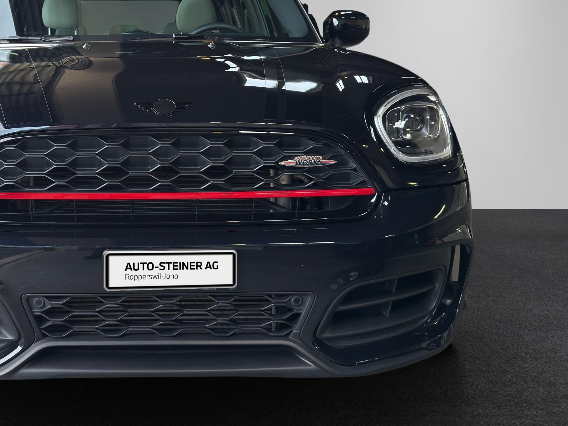 MINI Countryman JCW ALL4-image-8