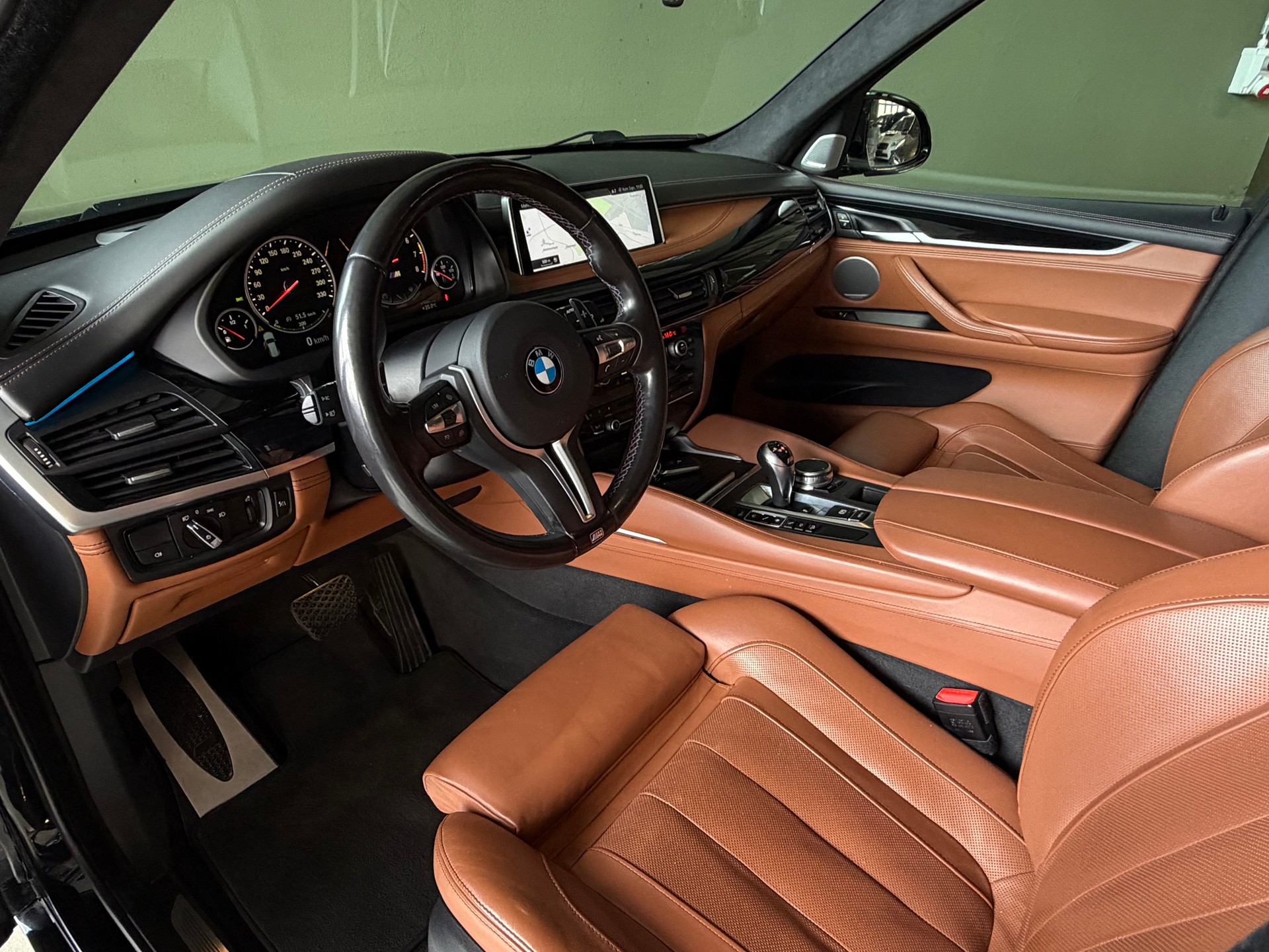 BMW X5M Steptronic *M-Multifunktionssitze*Panoramadach*Standheizung*Night Vision*-image-26