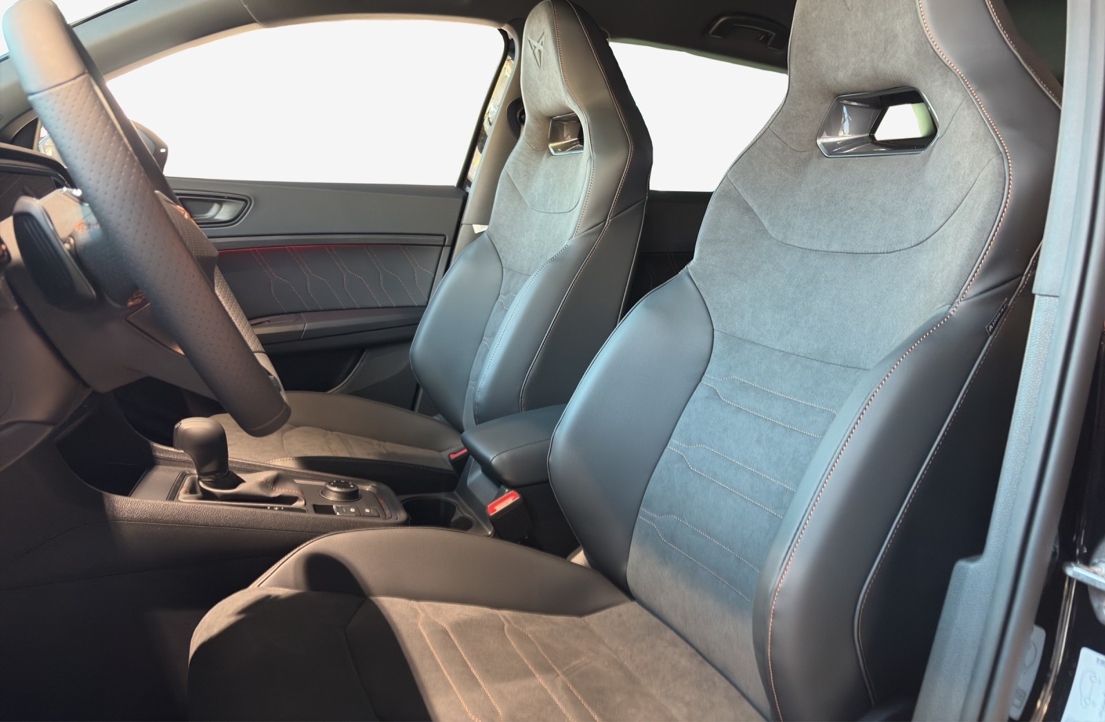 CUPRA CUPRA ATECA 4DRIVE INICIO 190 PS 4Drive DSG-image-15