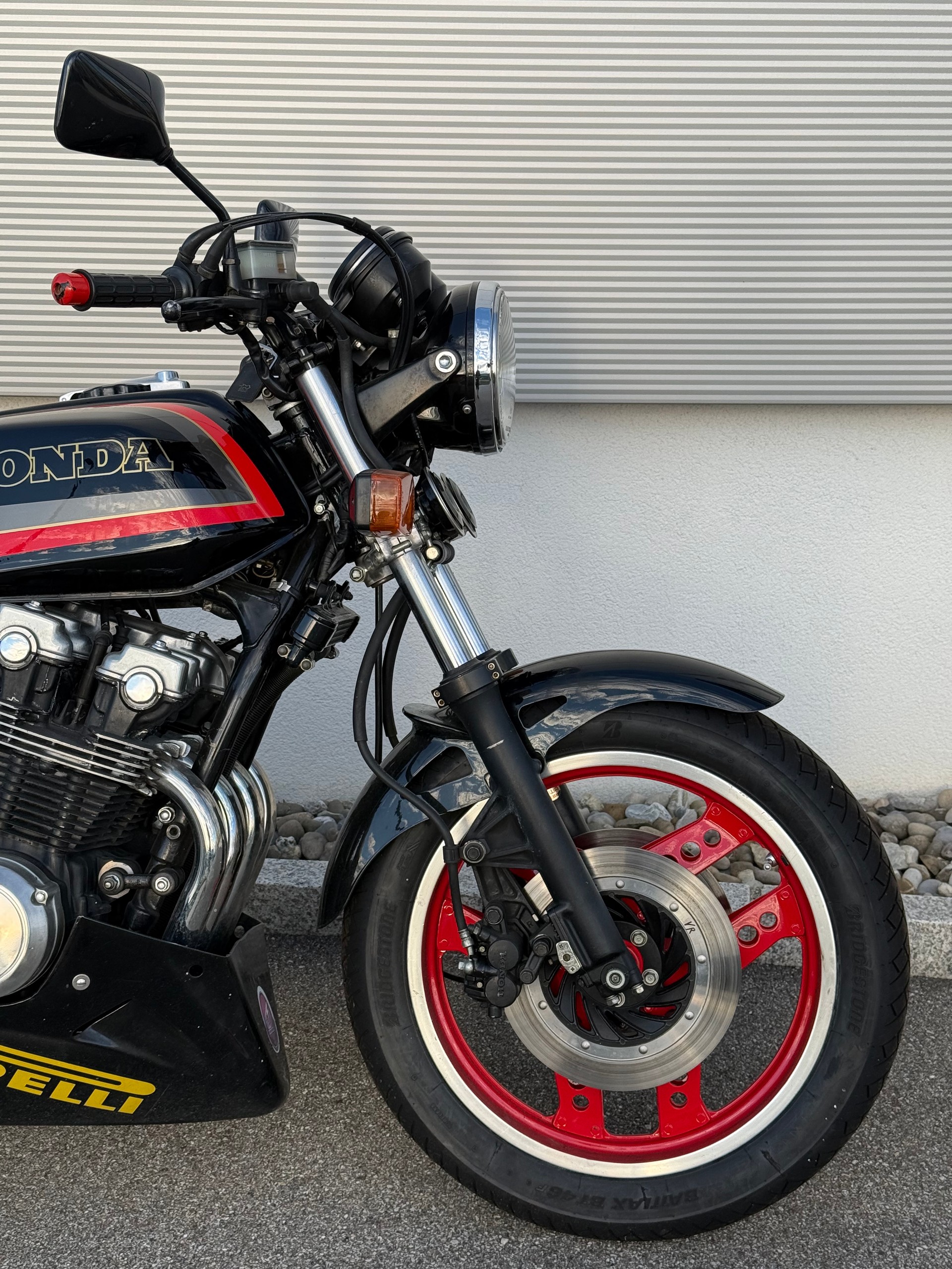 HONDA CB 900 F-image-3