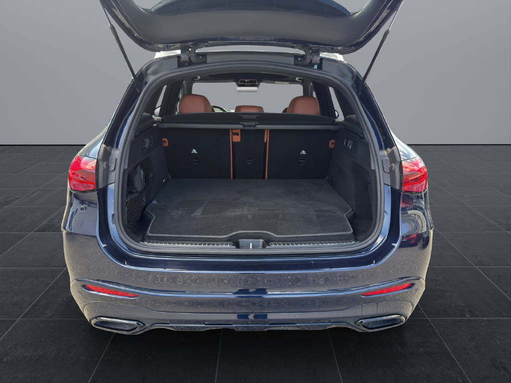 MERCEDES-BENZ GLC 400 e AMG Line 4matic-image-17