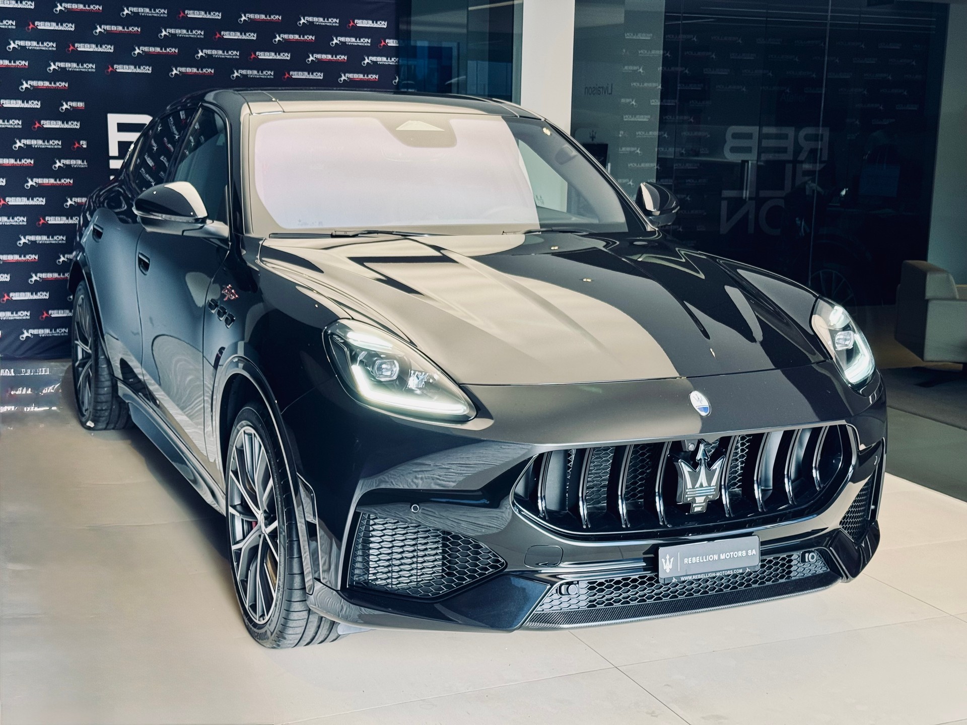MASERATI Grecale 3.0 Trofeo Automatica Model 2027-showroom-element-2