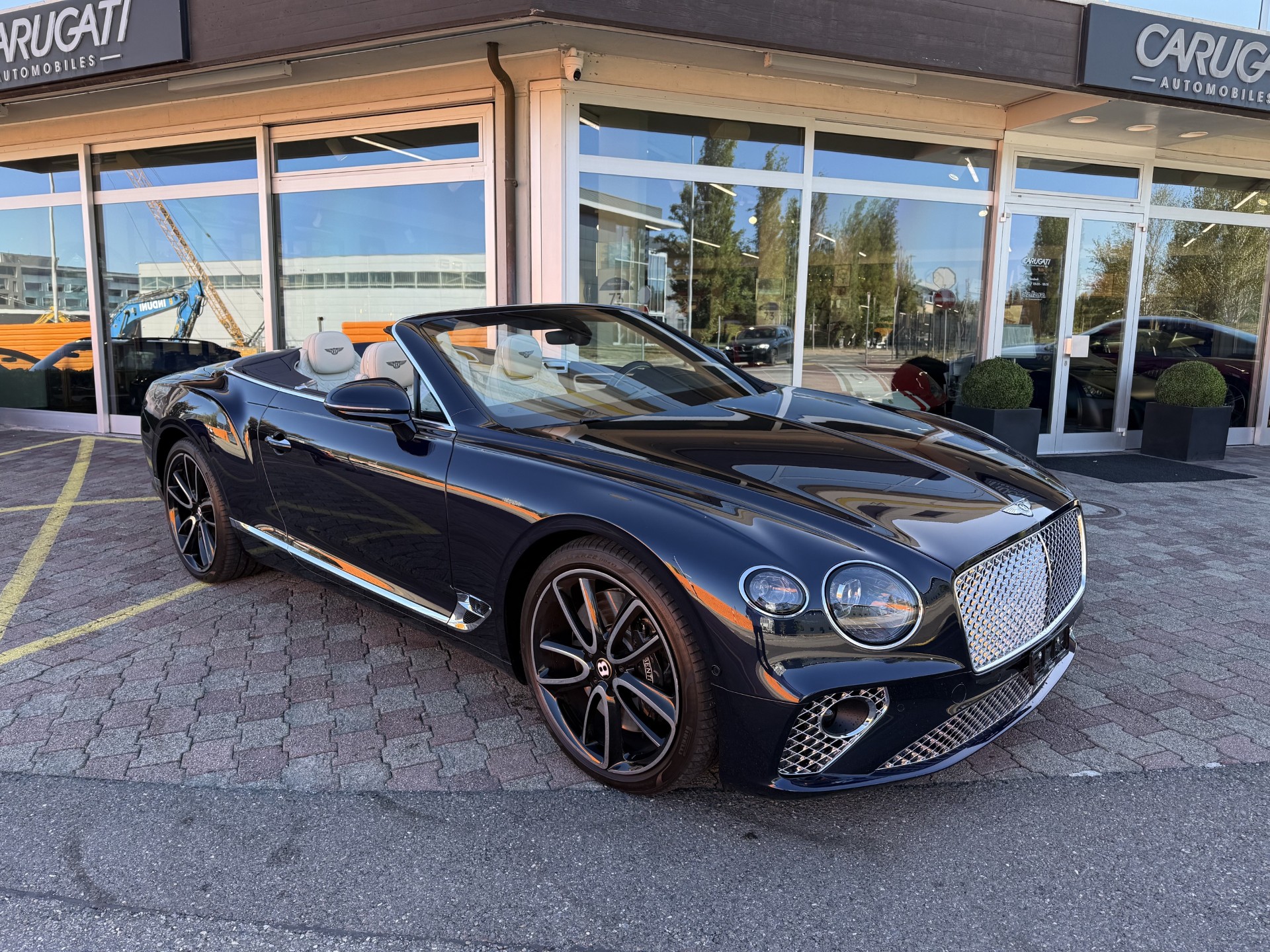BENTLEY Continental GTC 6.0 W12