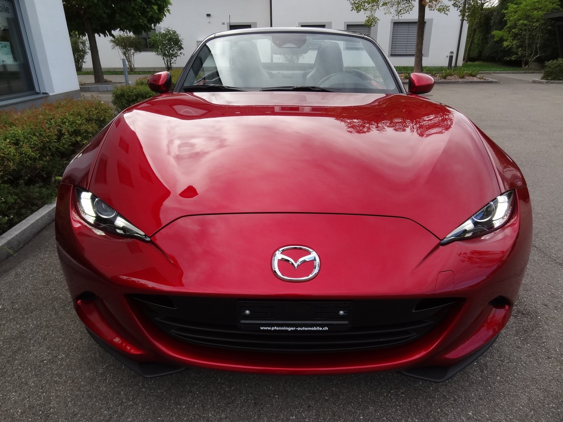 MAZDA MX-5 Skyactiv-G 132 Exclusive-line-image-8