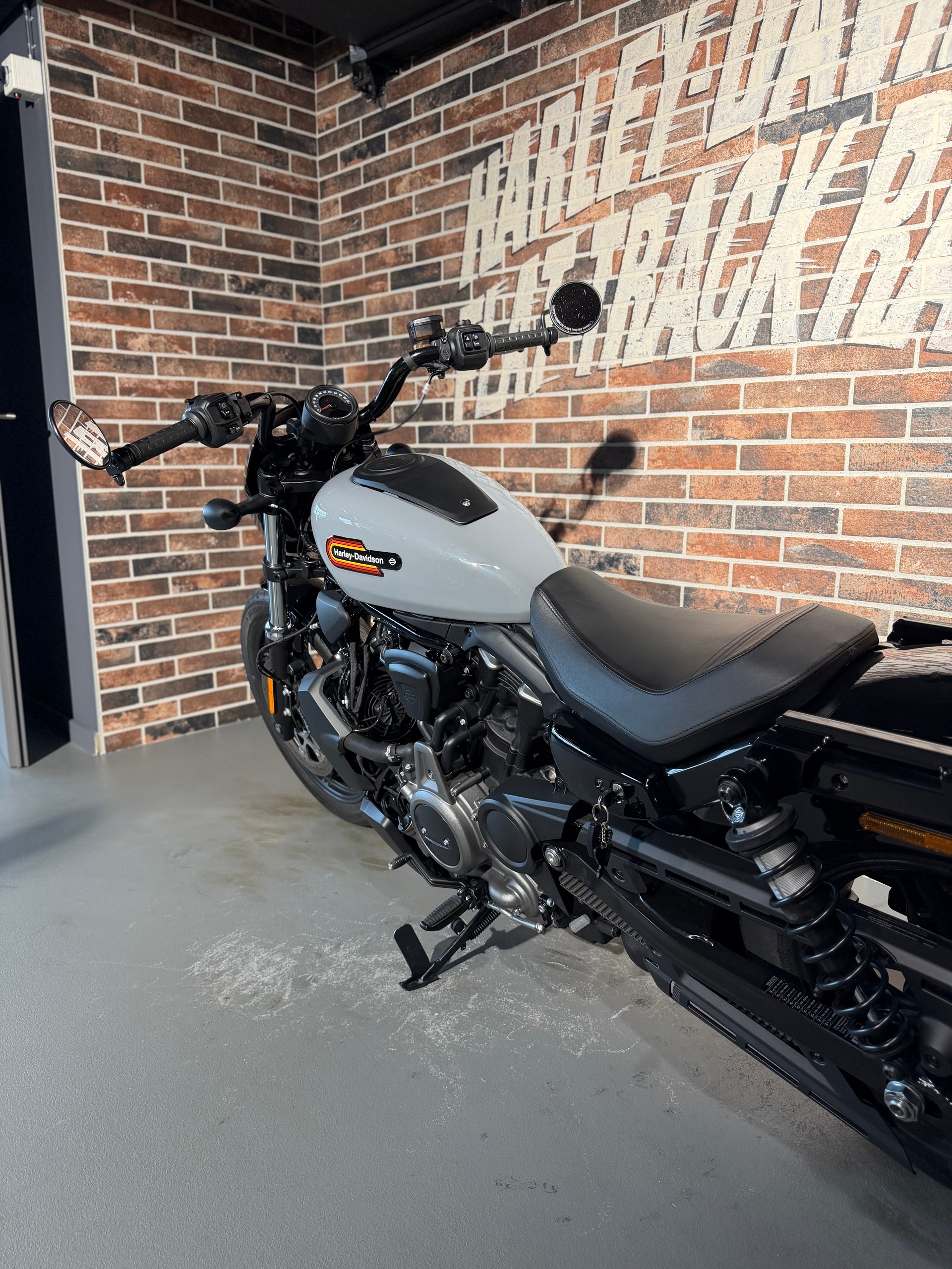 HARLEY-DAVIDSON RH 975 Nighster (35kW)-image-2