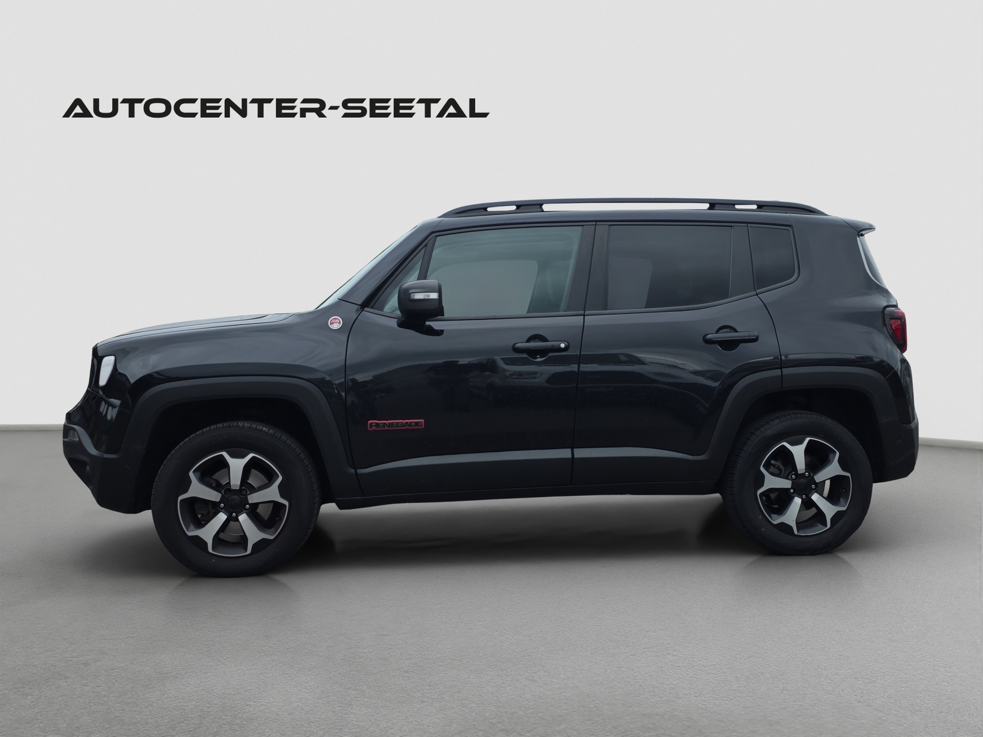 JEEP Renegade 2.0 MJ Trailhawk AWD + Low Range 9ATX-image-2