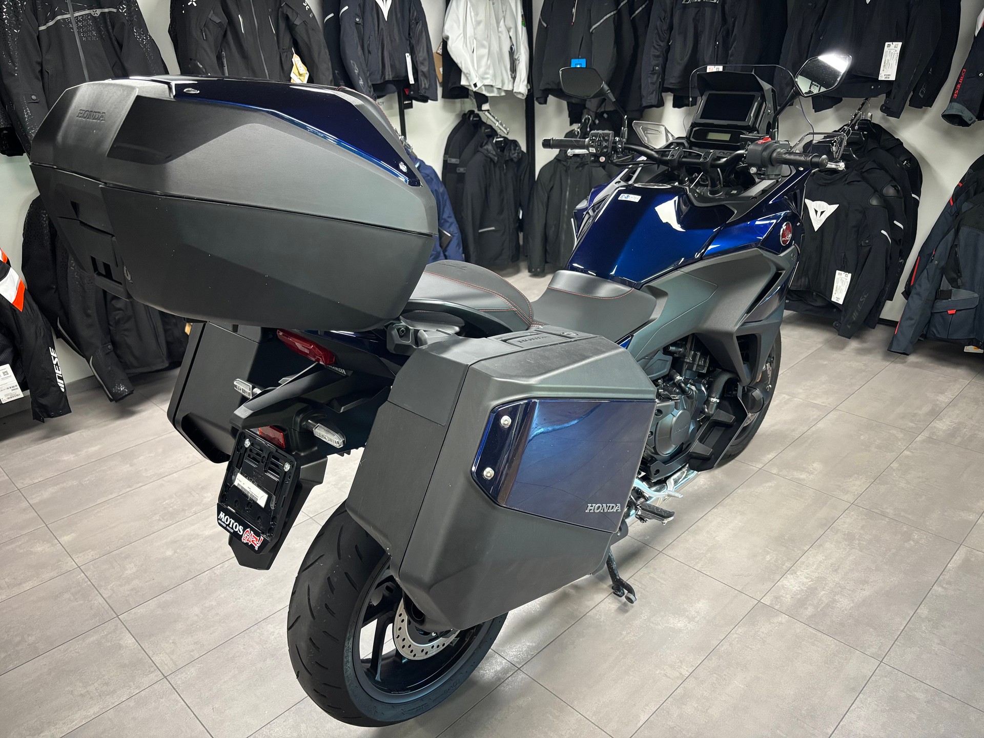 HONDA NT 1100-image-4