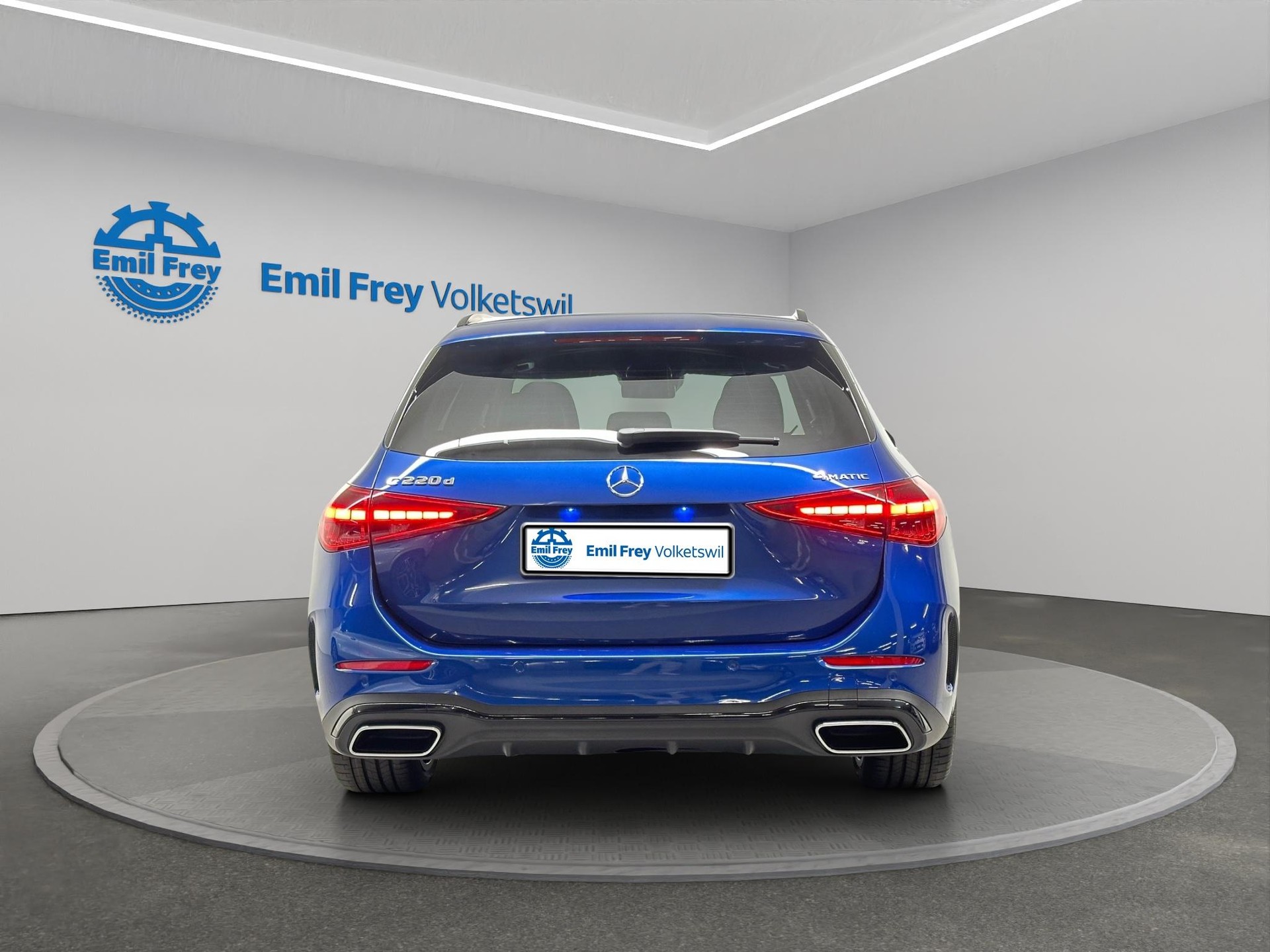 MERCEDES-BENZ C 220 d Swiss Star AMG Line 4matic Kombi-image-4