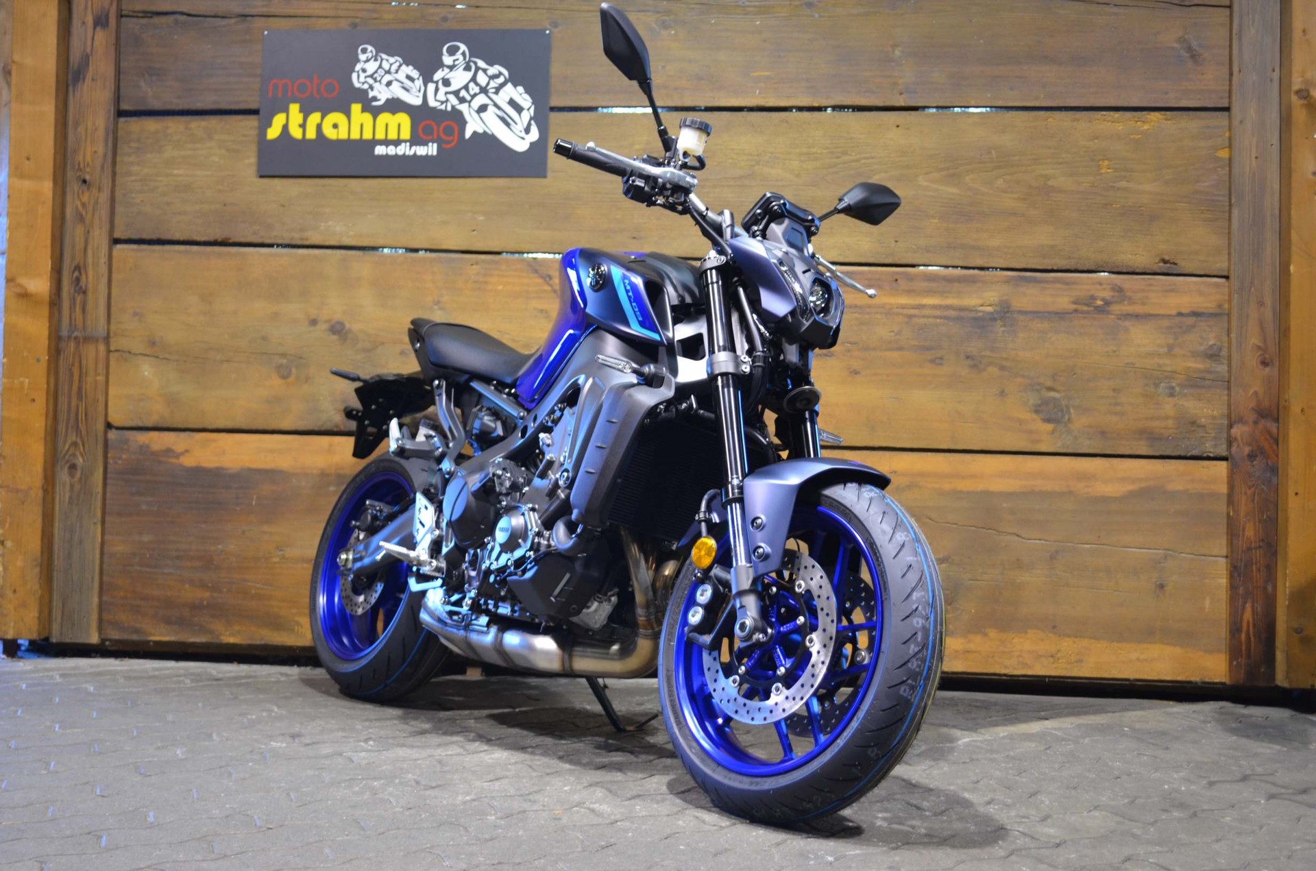 YAMAHA MT-09 ABS-image-0