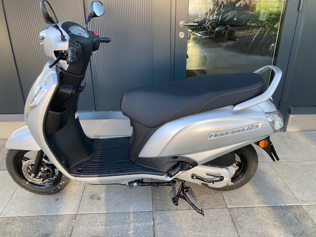 SUZUKI ADDRESS 125-image-6